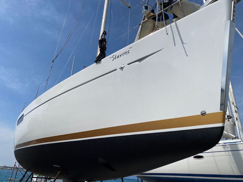 Jeanneau 44 Stavros