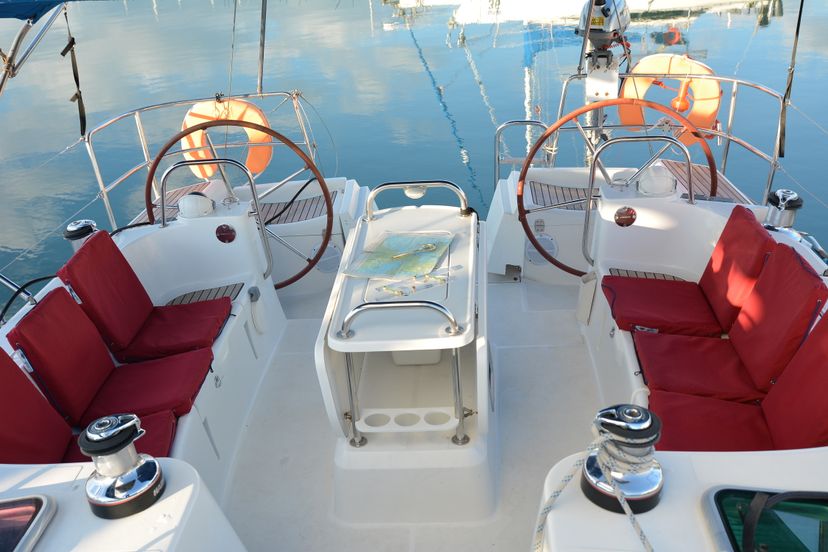Jeanneau 44 Stavros