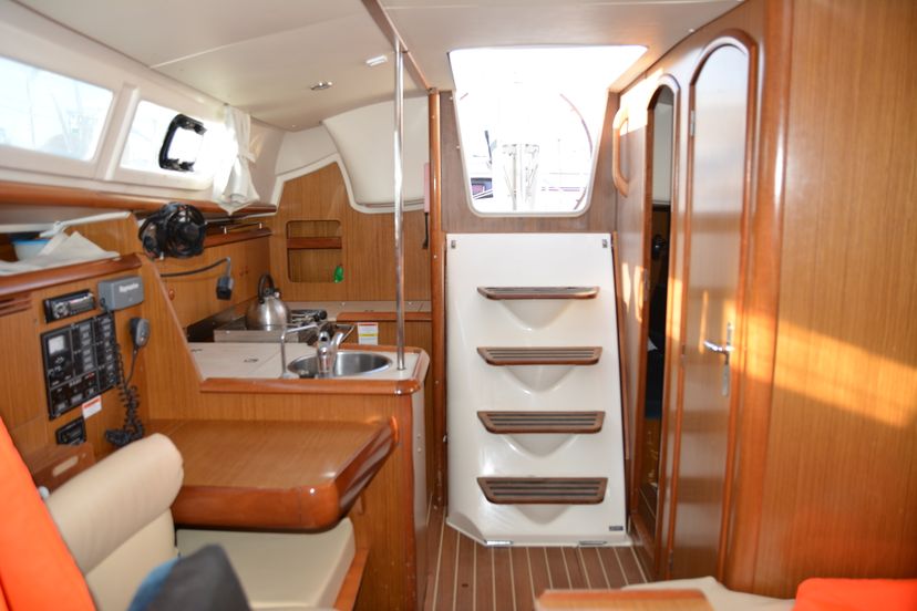 Jeanneau 32 Charoula