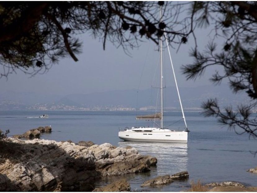 Jeanneau 40 KYBELE 