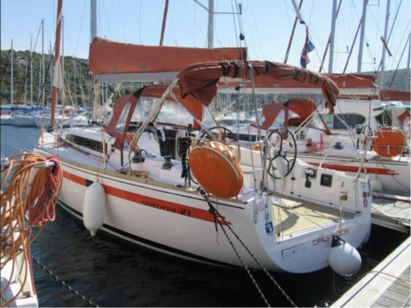AD Boats 38 Cherry