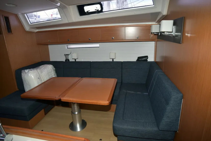 Bavaria Yachtbau CRUISER 56 Agamemnon