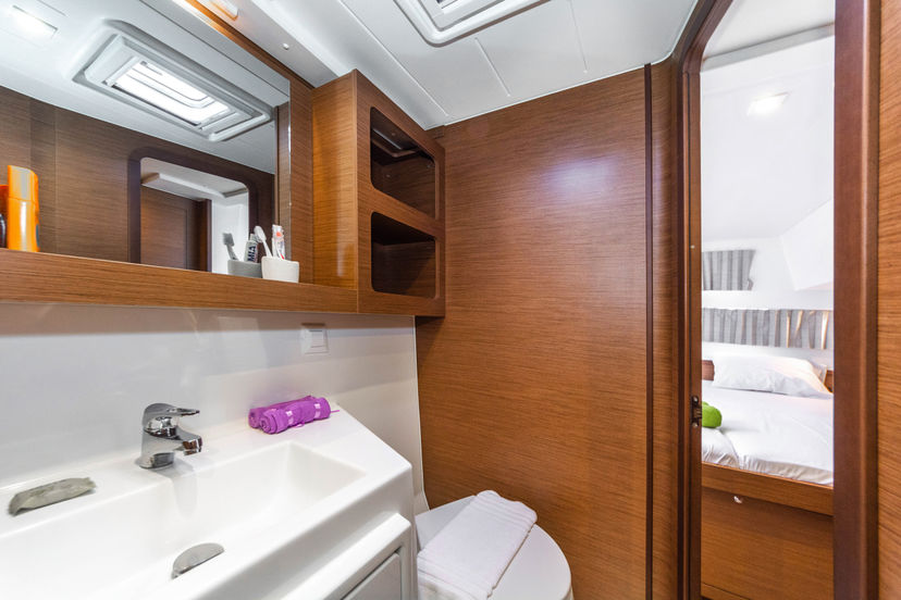 Lagoon 42 Karteria