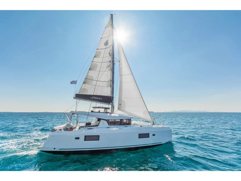 Lagoon 42 Equilibrium