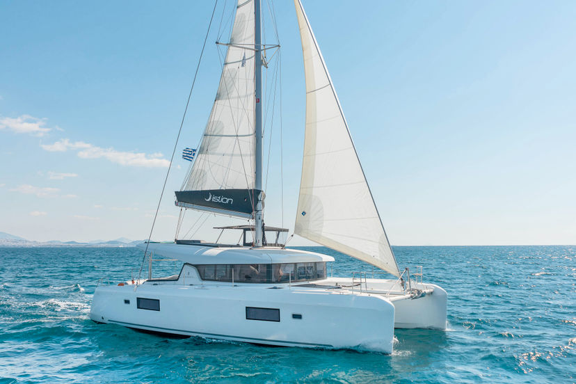 Lagoon 42 Marou