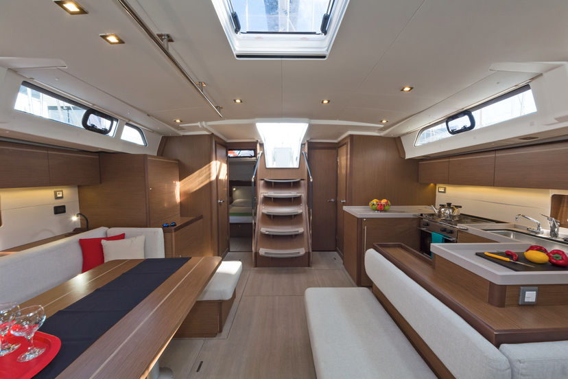 Beneteau OCEANIS 51.1 Mamakita