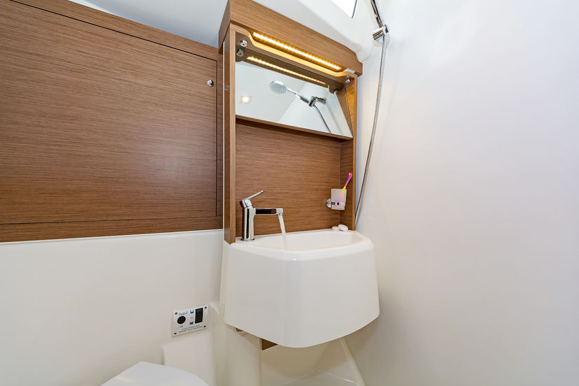 Beneteau OCEANIS 51.1 Freyja