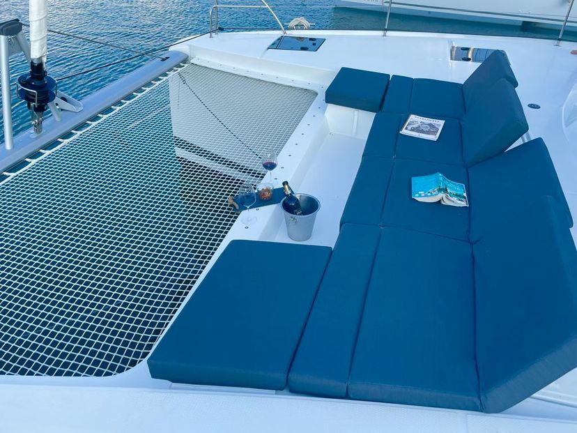 Fountaine Pajot 42 FLAVIA AUGUSTA