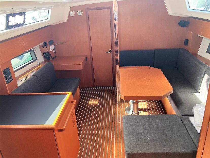 Bavaria Yachtbau C42 Josef