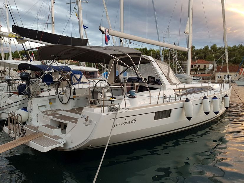 Beneteau OCEANIS 48 Cheeky Lady