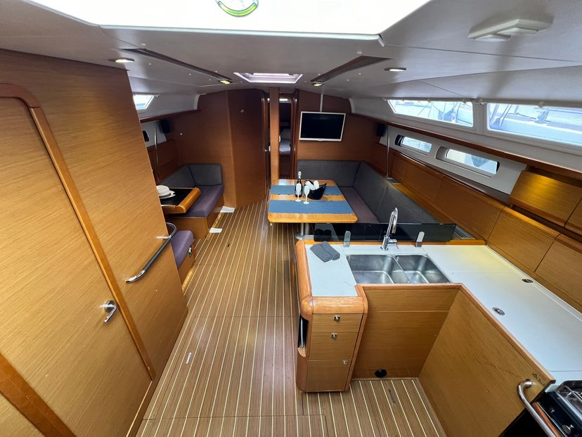 Jeanneau 43 Spirus