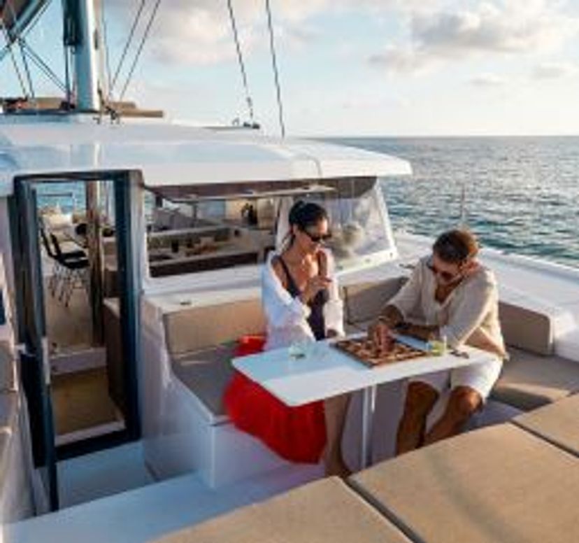 Bali Catamarans 4.2 Kebifor