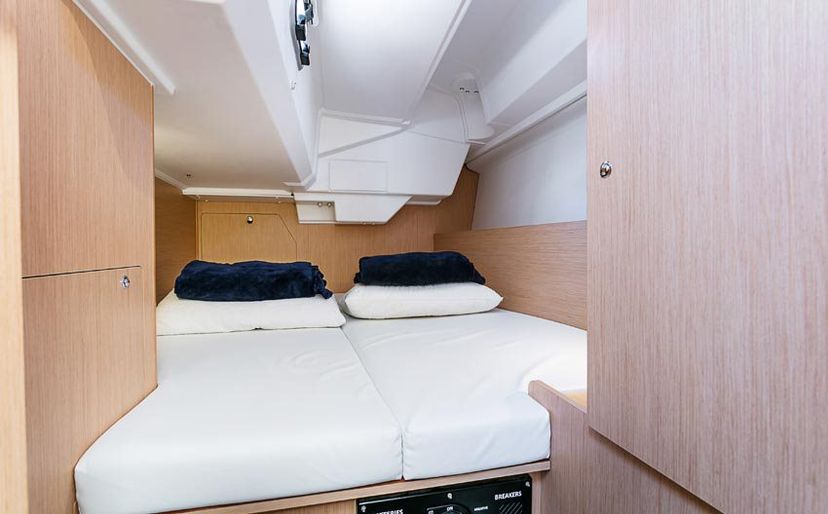 Beneteau 38 Marta