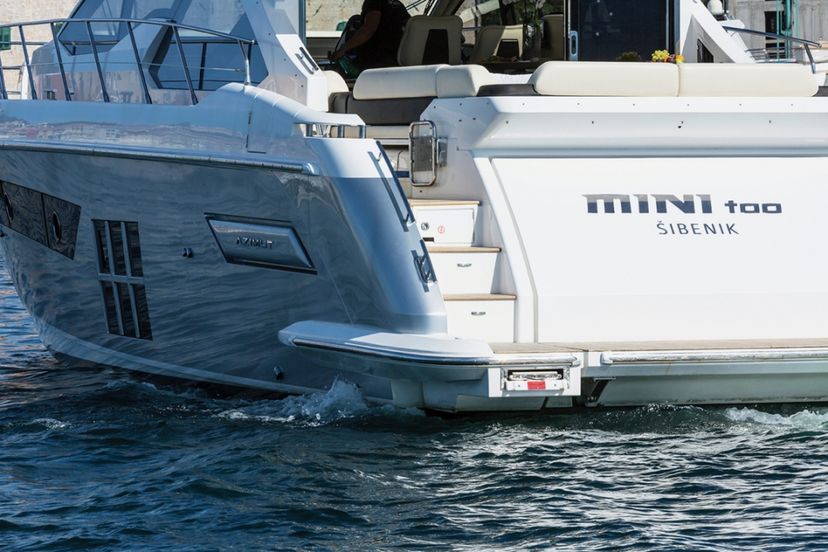 Azimut 55 Mini Too