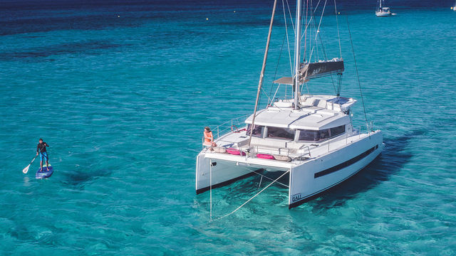 Bali Catamarans 4.1 Iris