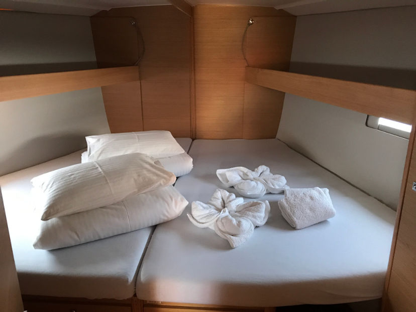 Dufour Yachts GRAND LISABET (new sails 2024., air condition)