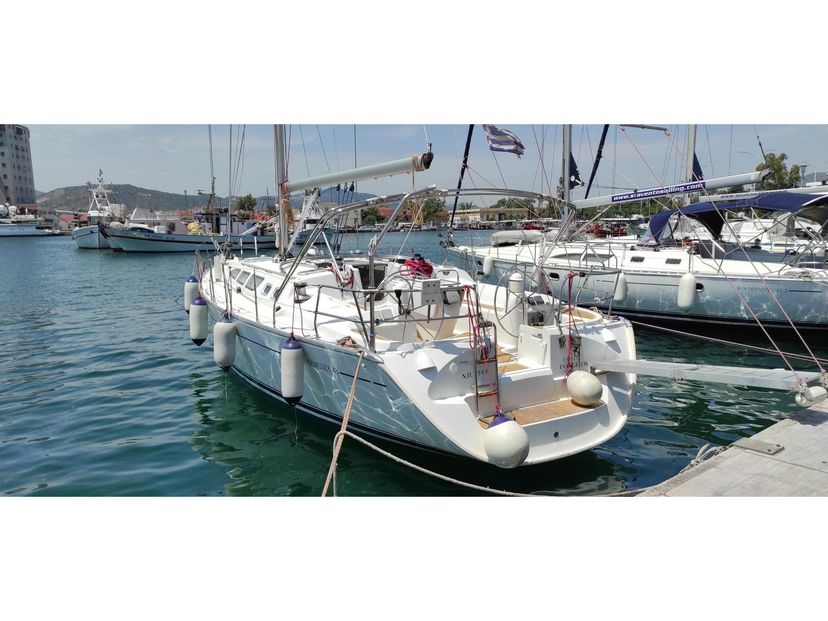 Jeanneau 43 Evangelos