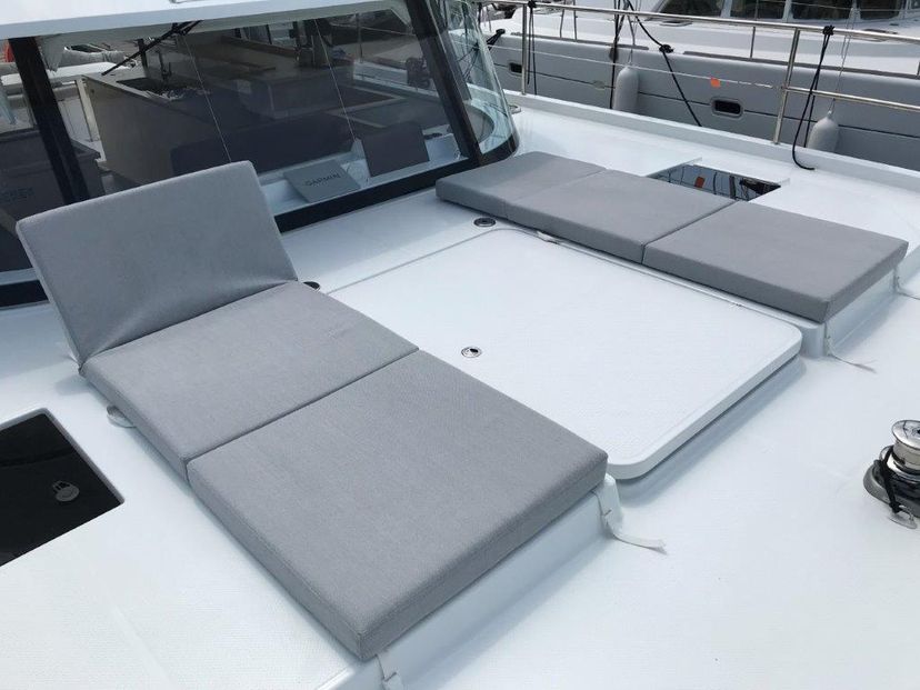 Fountaine Pajot 37 Thunderball