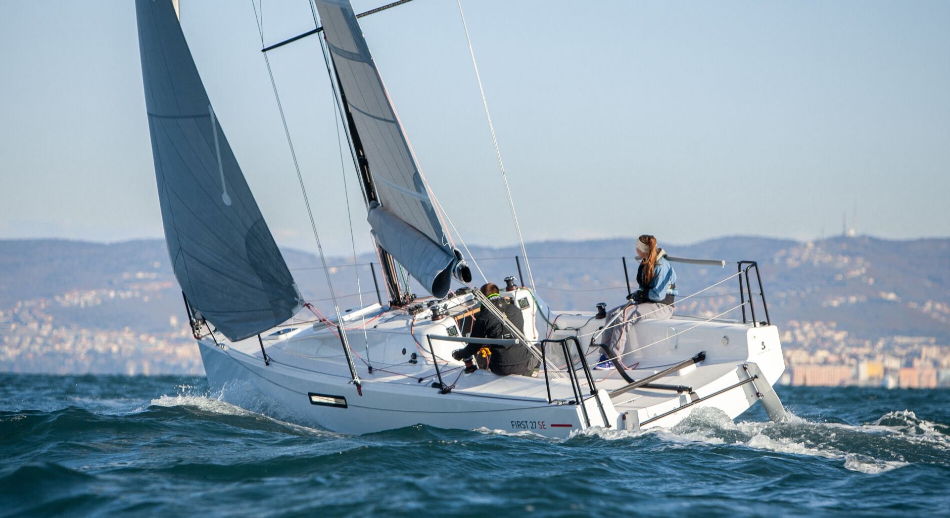 37627270972900172_Segelboot_First27_Kroatien_charter_%284%29.JPG