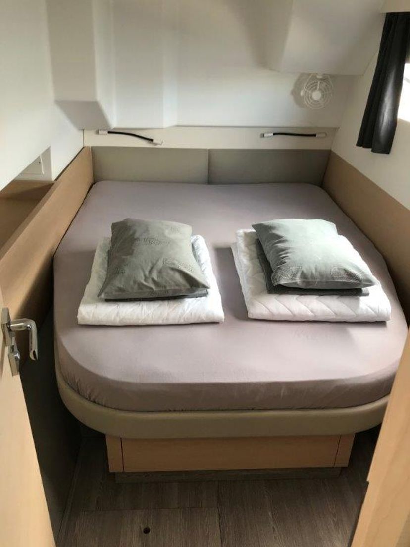 Fountaine Pajot 37 Thunderball