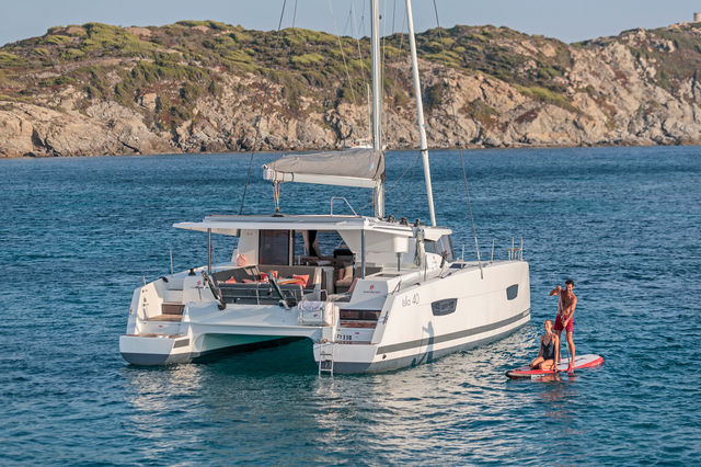 Fountaine Pajot 40 First Step