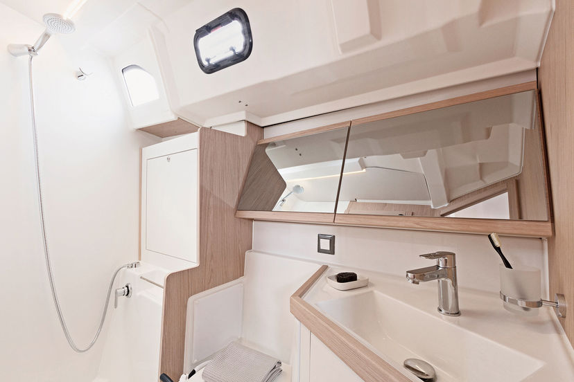 Beneteau OCEANIS 46.1 First Kiss