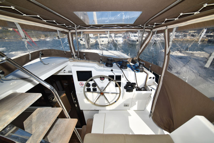 Fountaine Pajot 40 Floreanne
