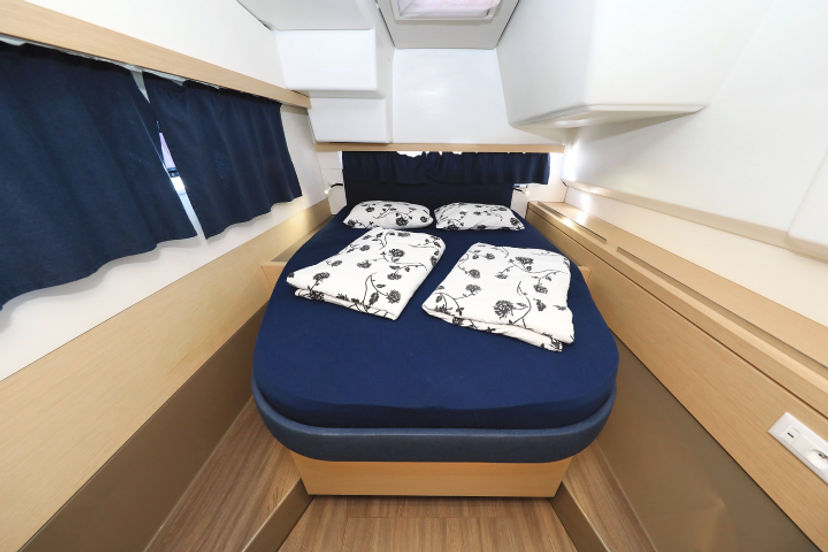 Fountaine Pajot 40 Floreanne