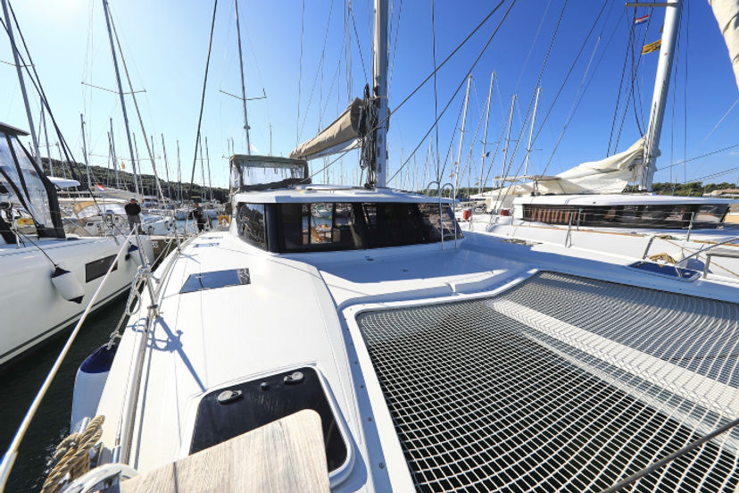 Fountaine Pajot 40 Floreanne