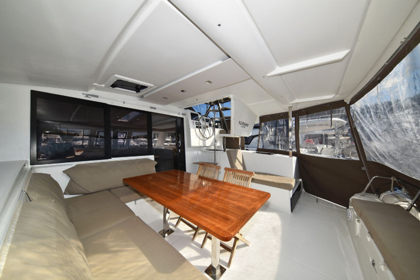 Fountaine Pajot 40 Floreanne