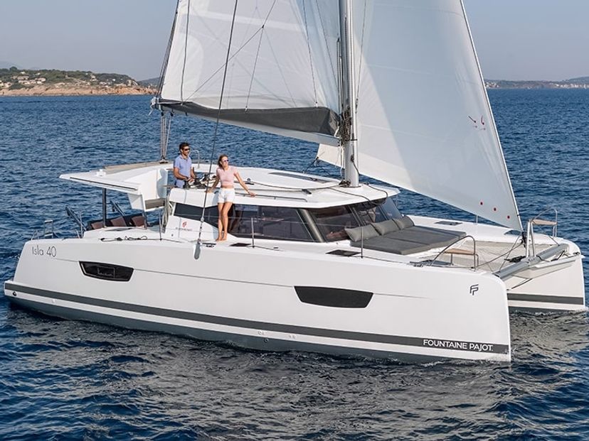 Fountaine Pajot 40 BLUE SERENITY (Air-conditition, gas barbeque, 1 SUP free of charge) 