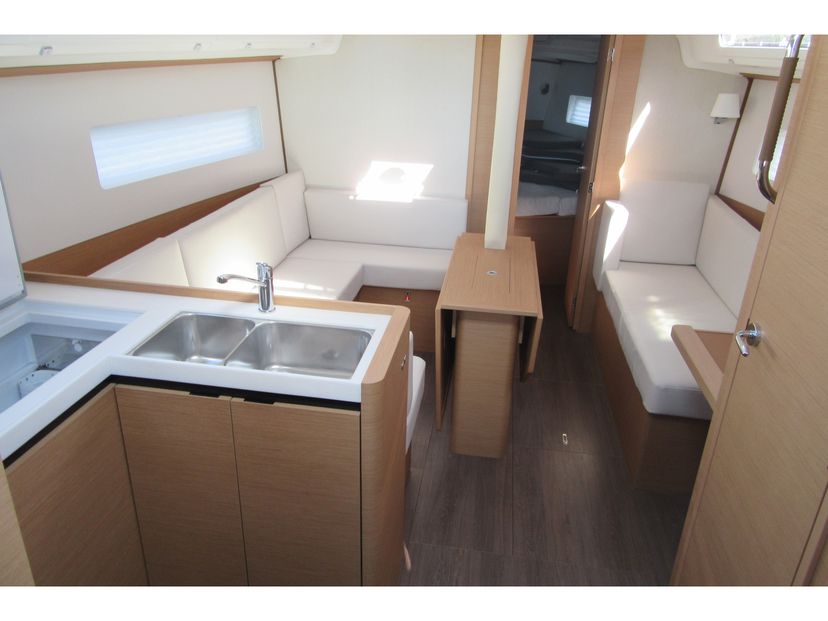 Jeanneau 38 Euforica
