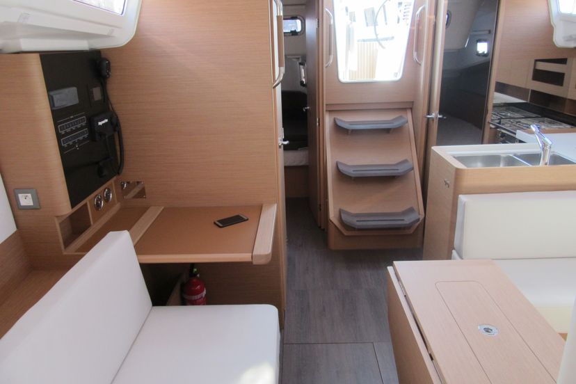 Jeanneau 38 Euforica