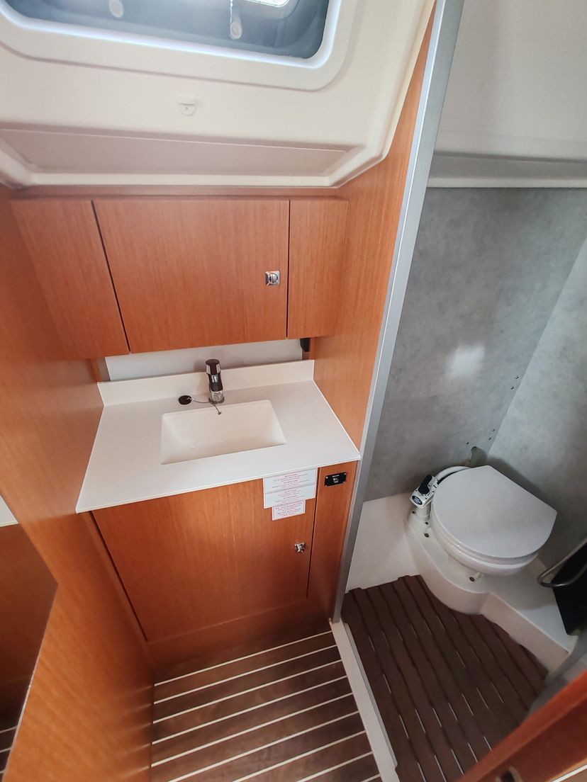 Bavaria Yachtbau C42 Seaduction
