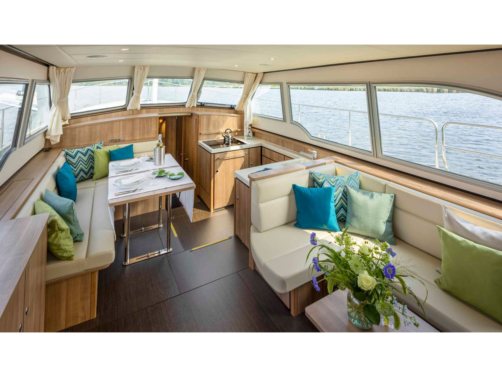 3825111183801322_linssen-grand-sturdy45-0-ac-INTERO-int-270721-143b.jpg
