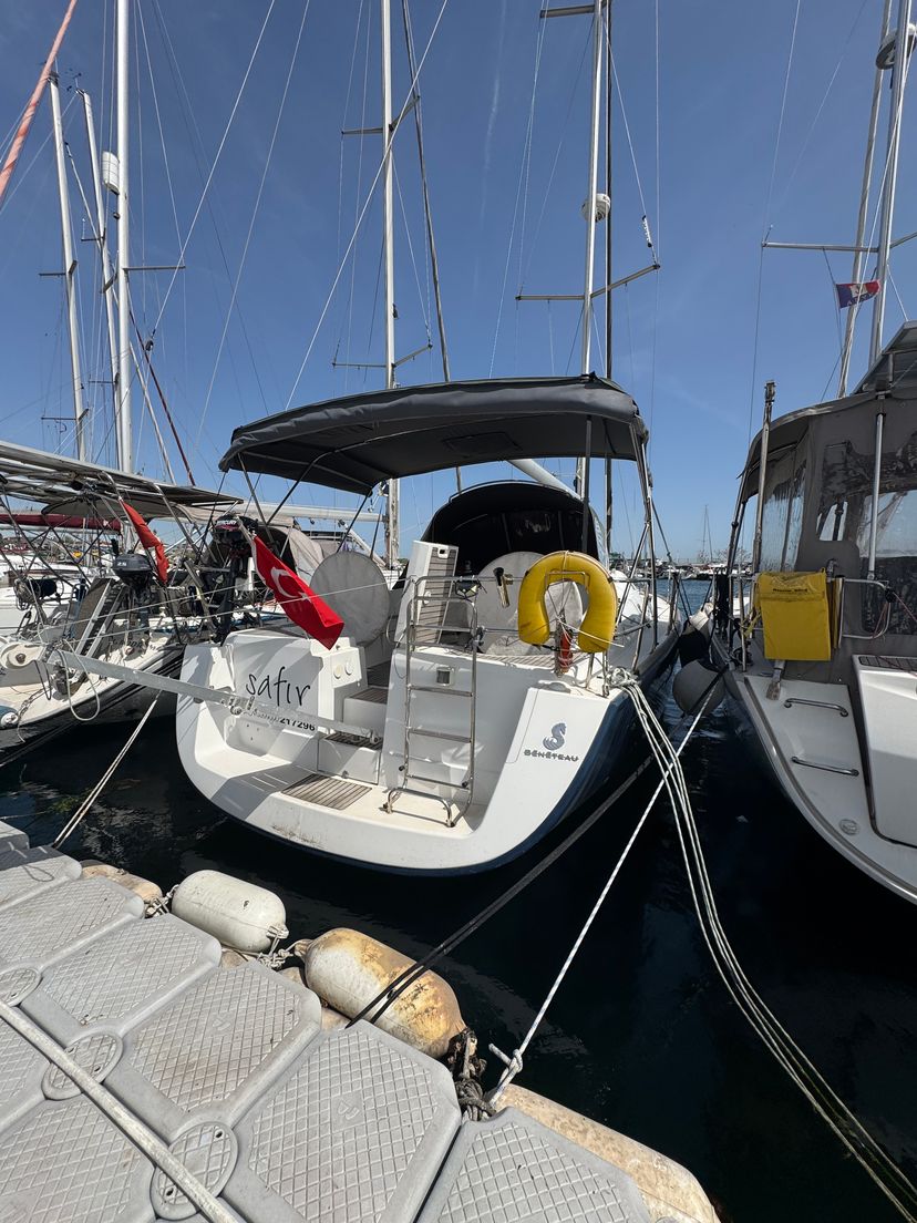 Beneteau 40 Premium