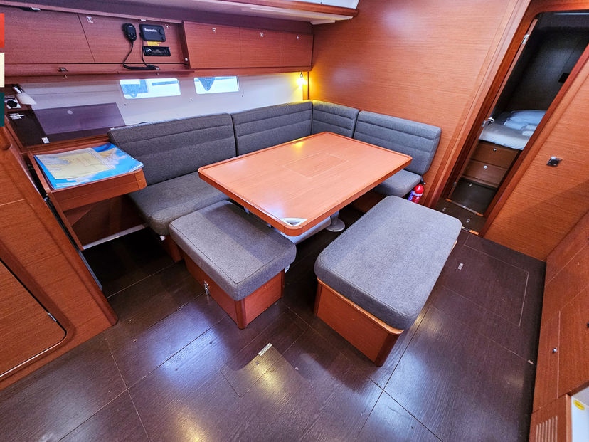 Dufour Yachts GRAND Tenuto