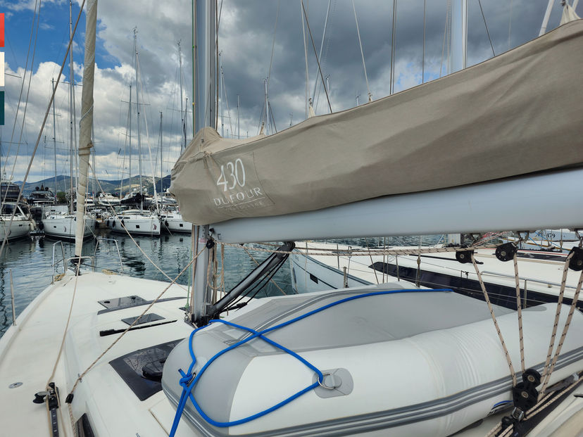 Dufour Yachts 43 Moderato