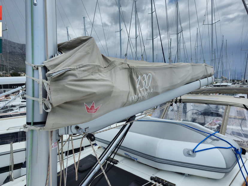 Dufour Yachts 43 Moderato
