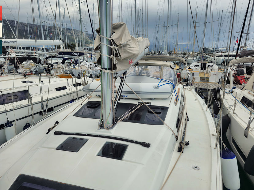 Dufour Yachts 43 Moderato