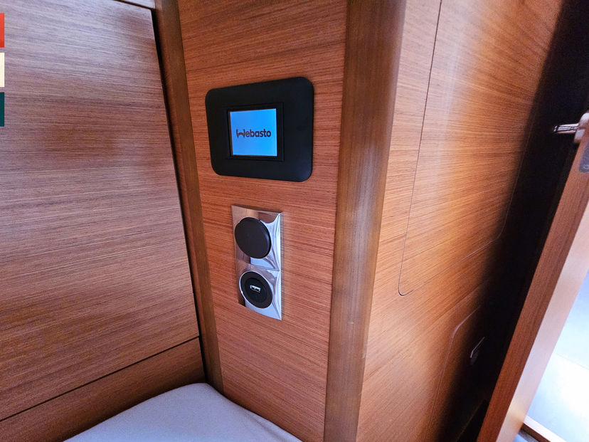 Dufour Yachts 47 Toccata (A/C & gen)