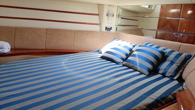 Azimut 46 AZIMUT 46 (App)