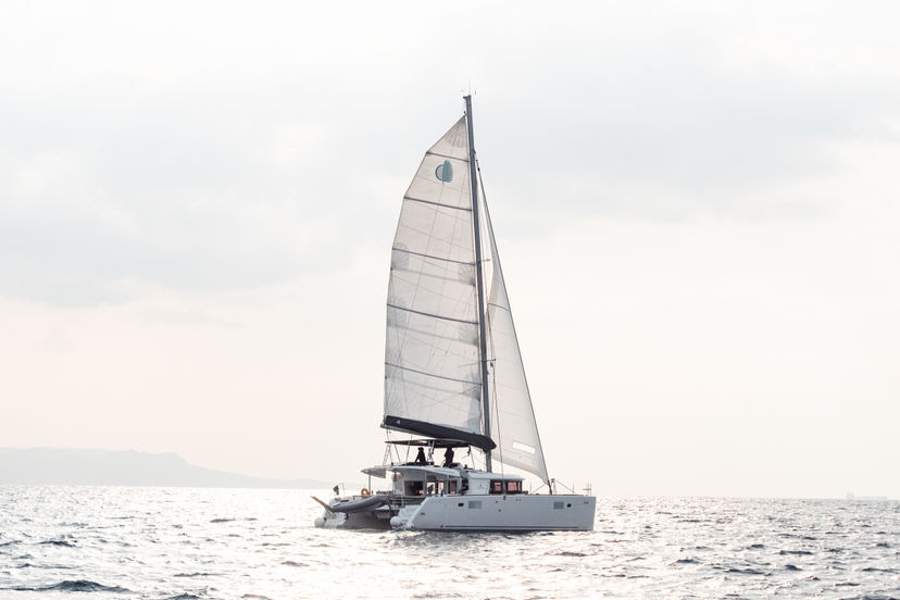 Lagoon 45 Myrto | A/C, Gen, Watermaker, 12 pax