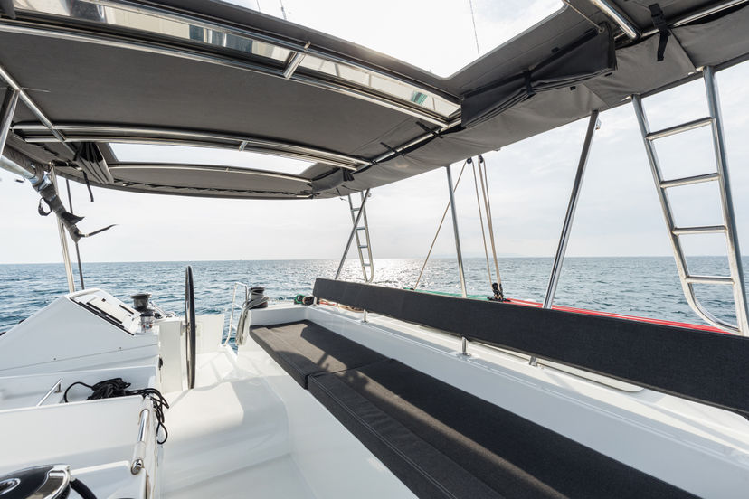 Lagoon 45 Myrto | A/C, Gen, Watermaker, 12 pax