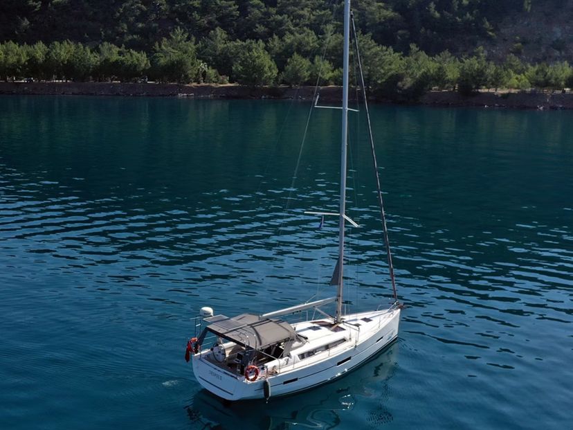 Dufour Yachts GRAND Desiree II