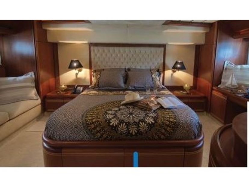Ferretti 80 BELLA'S BOY