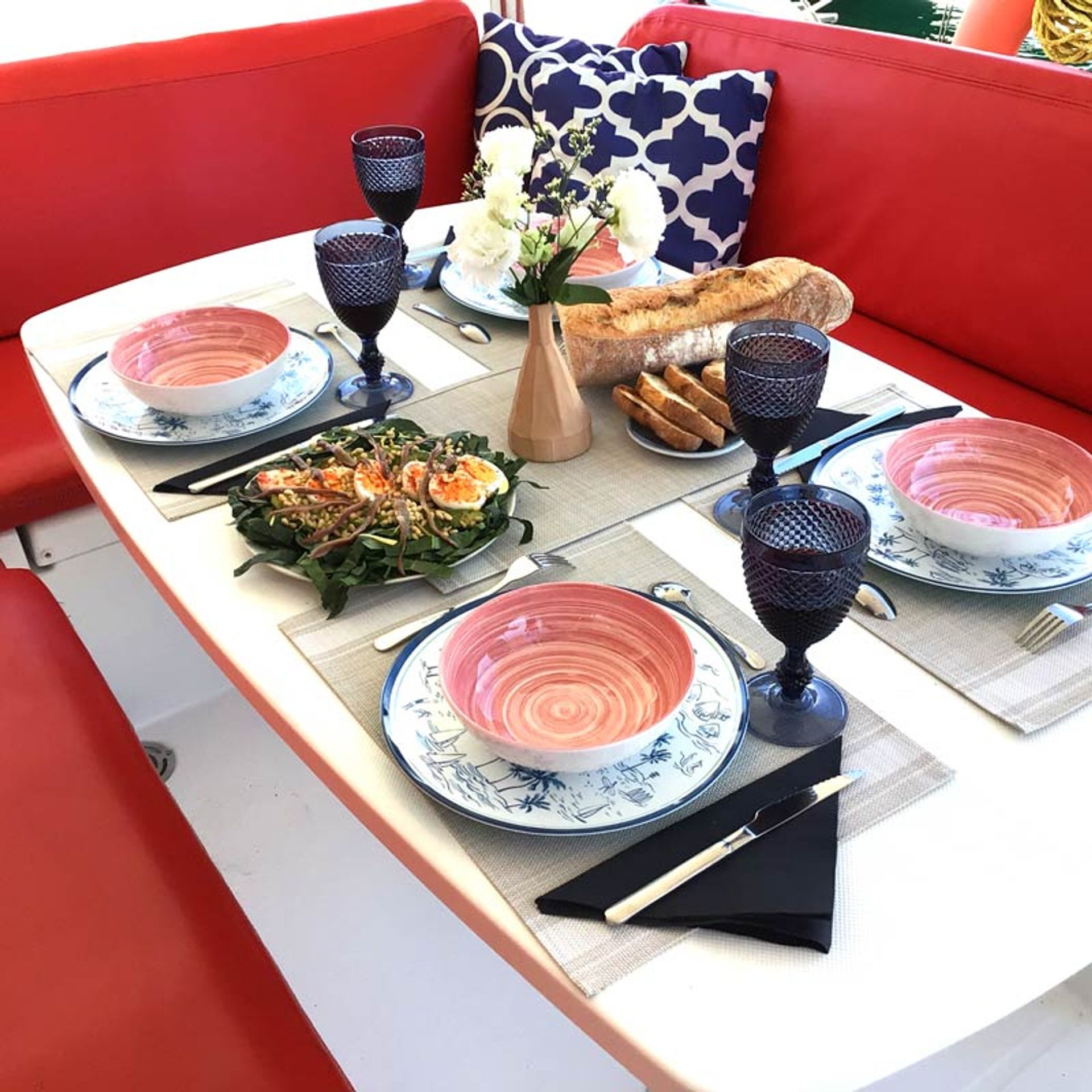 3899591214704130_catamaran-lagoon-400-40-pies_brunch_01.jpg