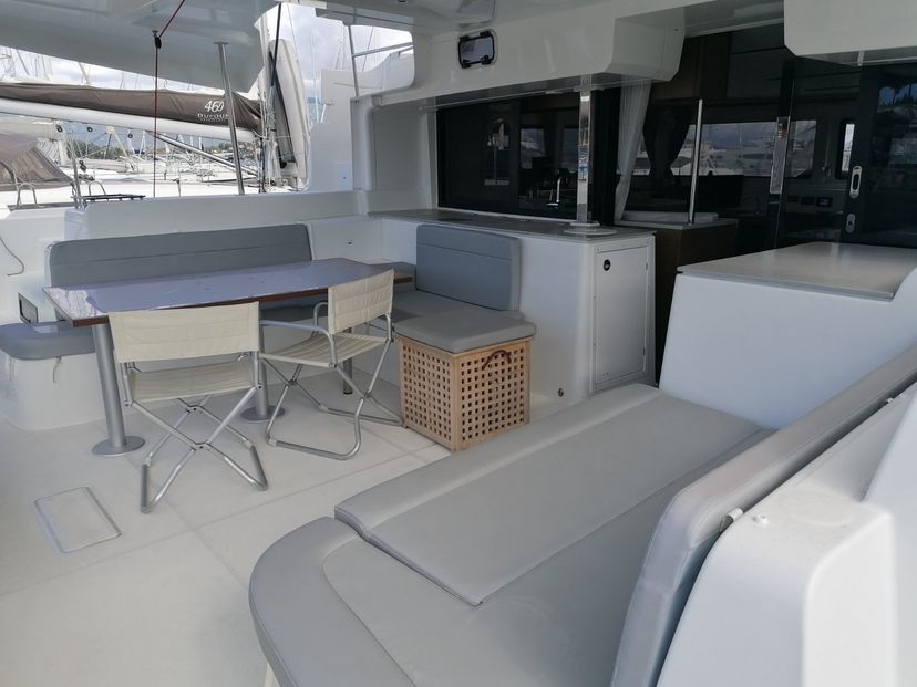 Lagoon 46 Achilles