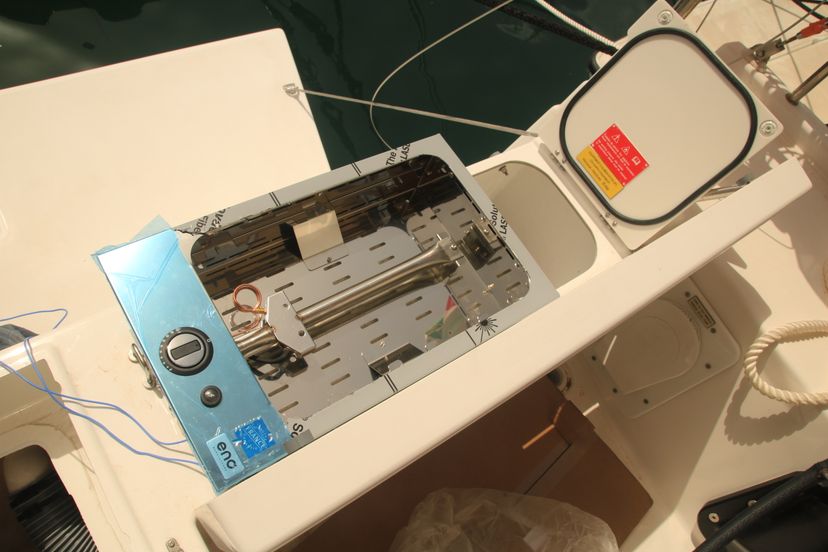 Dufour Yachts GRAND DILI (vers 50hp+Gas Bbq)