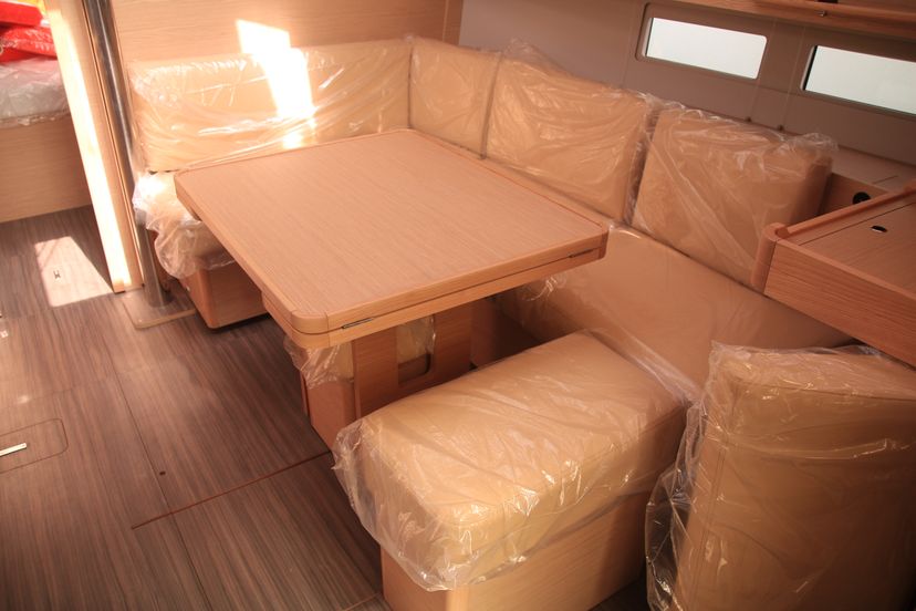Dufour Yachts GRAND DILI (vers 50hp+Gas Bbq)